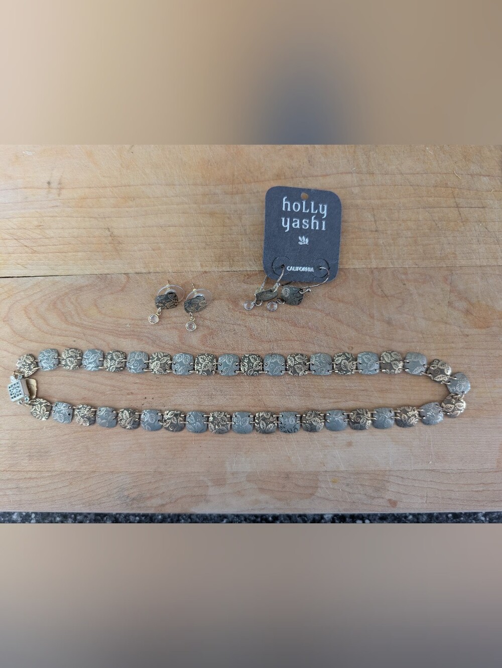 Holly Yashi Set